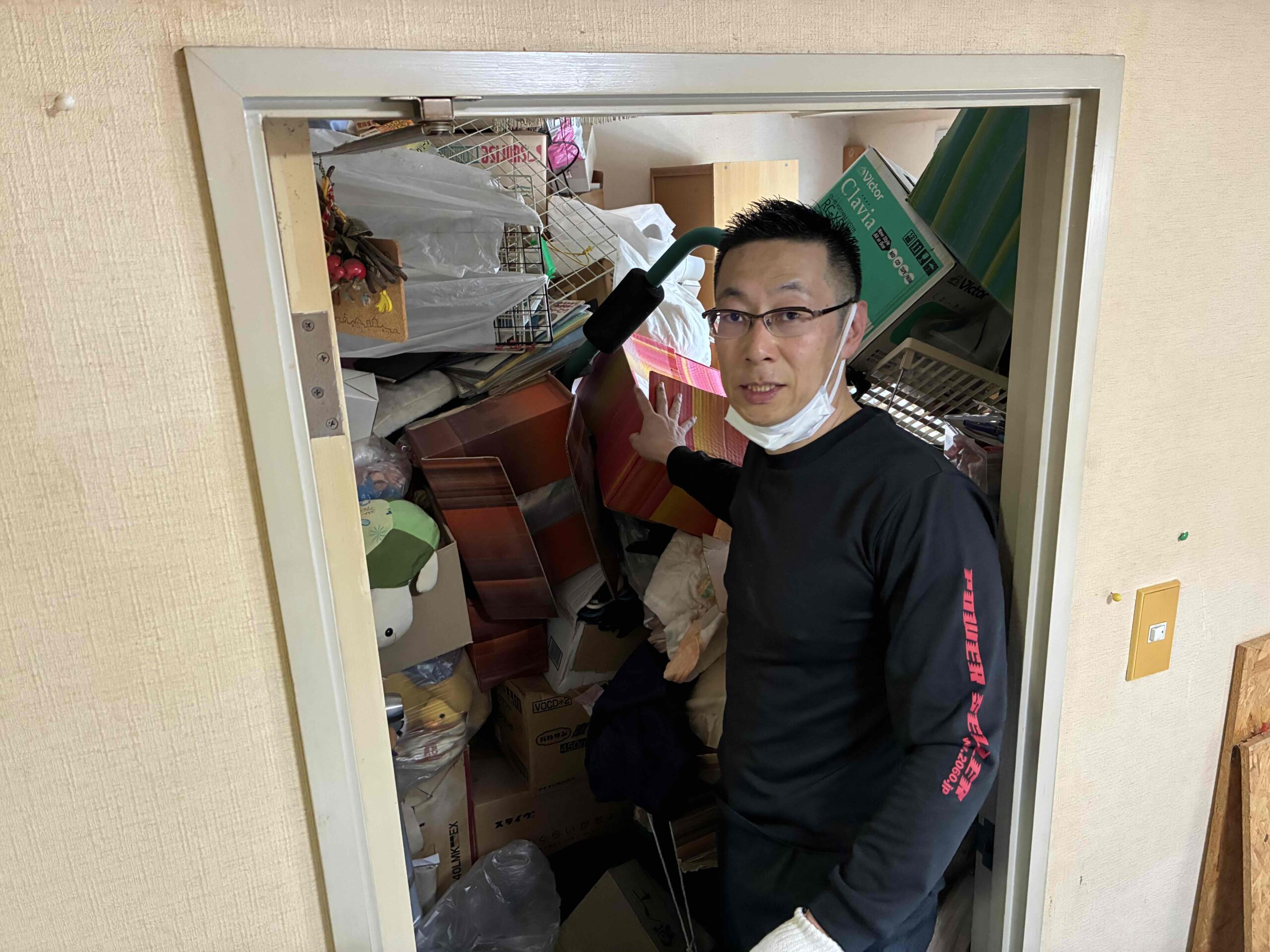 川口市 遺品整理 作業前の室内2