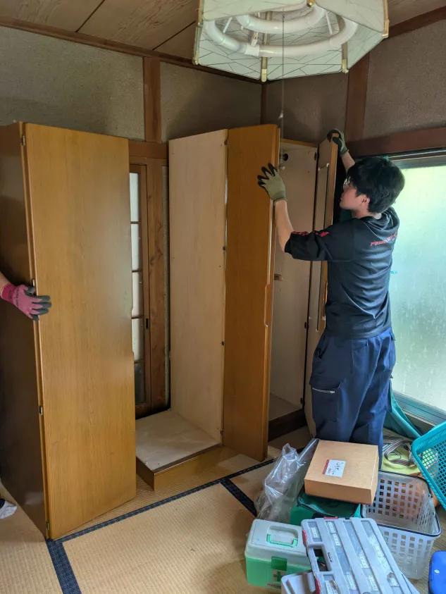 川口市鳩ケ谷 遺品整理 作業前の室内1