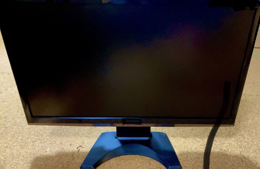 液晶モニター(ディスプレイ)と液晶テレビは異なる!