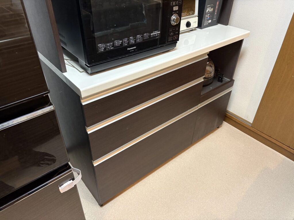 キッチンボードとオーブンレンジの買取事例