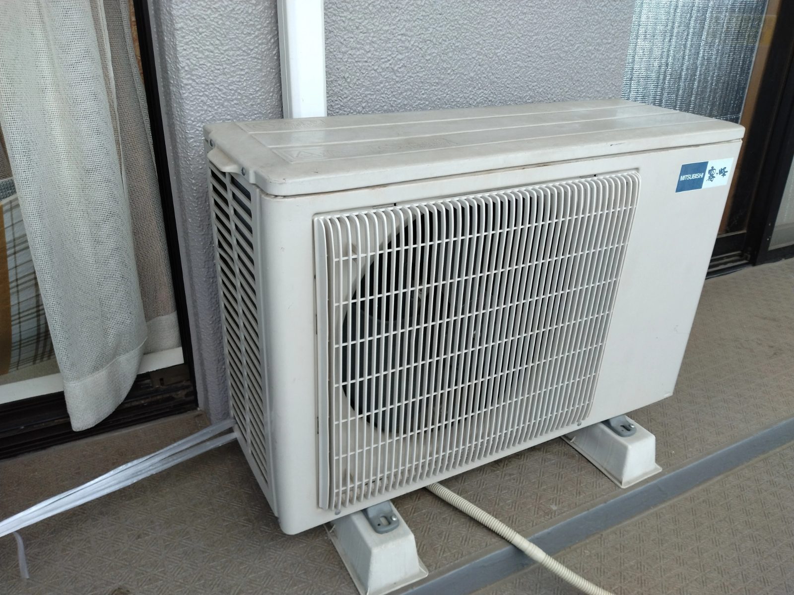 【新座市】不用品の一括回収｜4ドア冷蔵庫やオーディオの買取相殺で引越し処分費用を1万円以上値引きの作業写真2