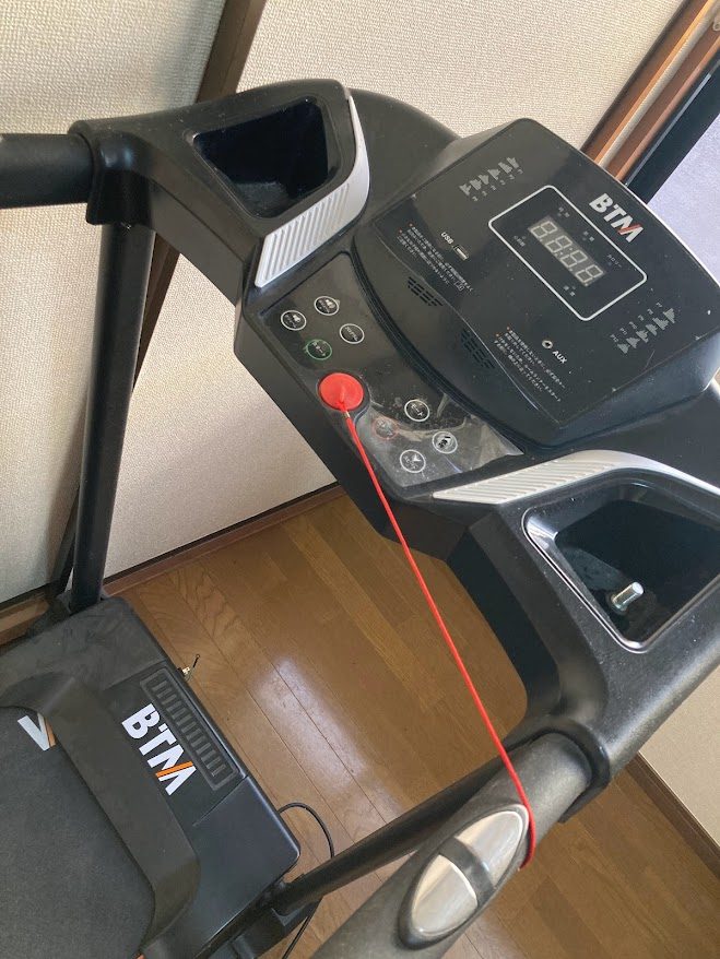 大型商品なので買い取り業者に売るには元値が5万円以上あったほうが良い