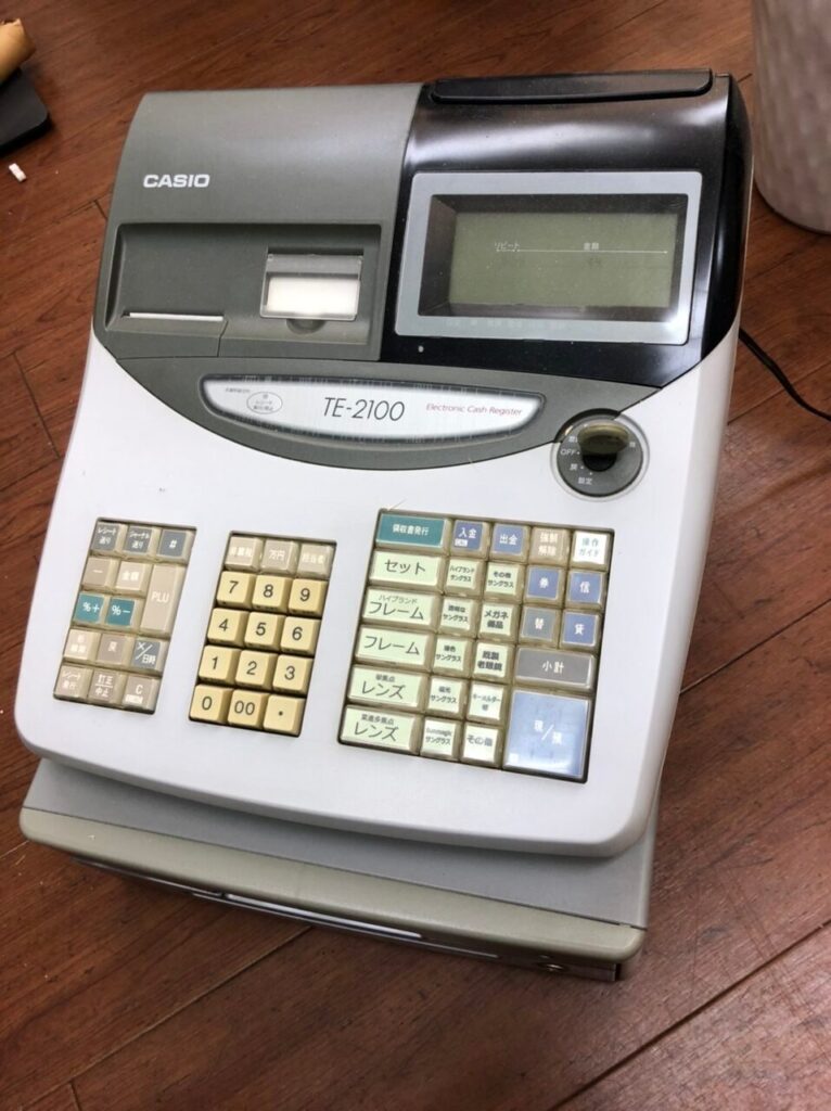 リース契約している設備・備品がないか事前に確認する